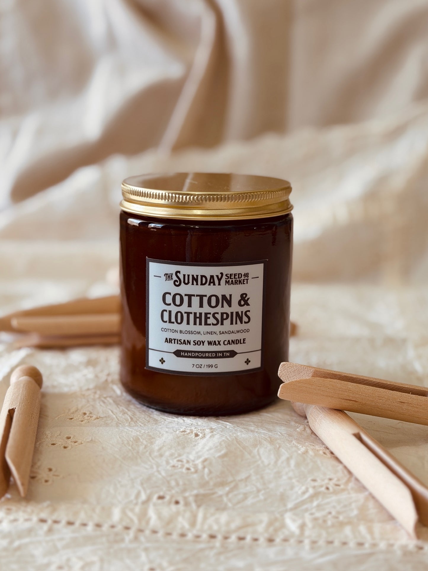 Cotton & Clothespins Candle
