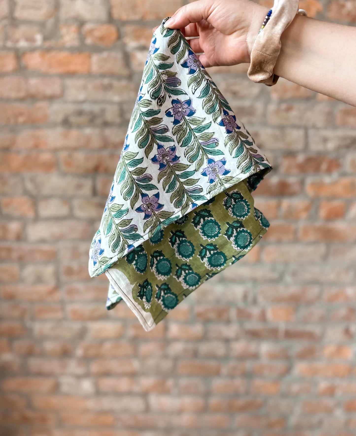 Reversible Sunday Bandana 01