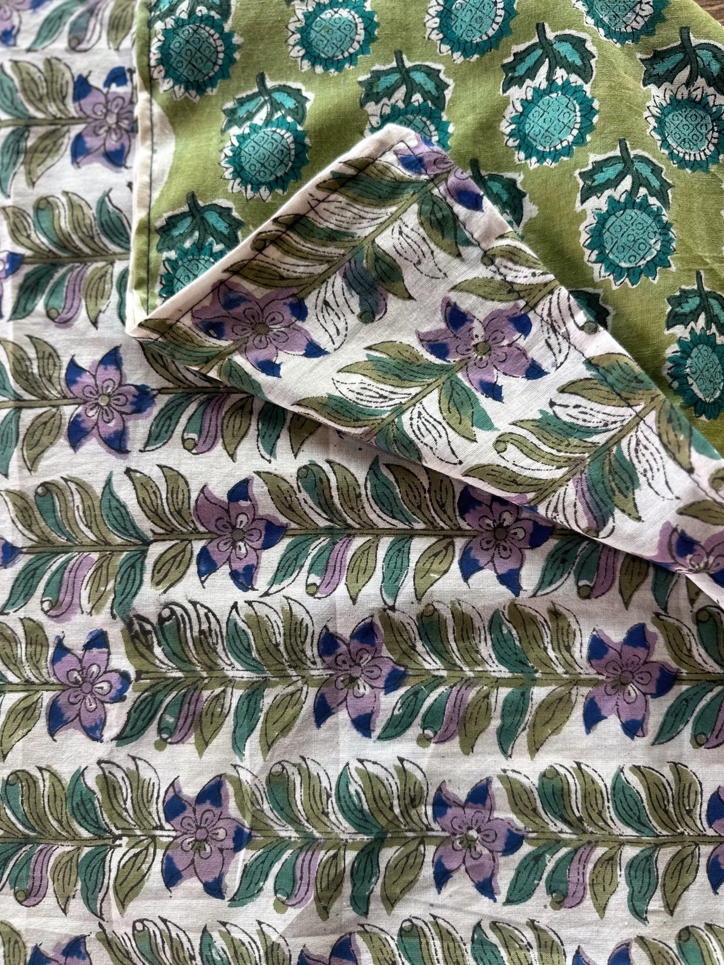 Reversible Sunday Bandana 01