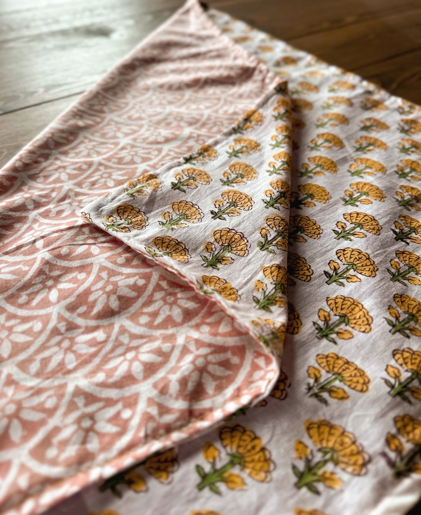 Reversible Sunday Bandana 02