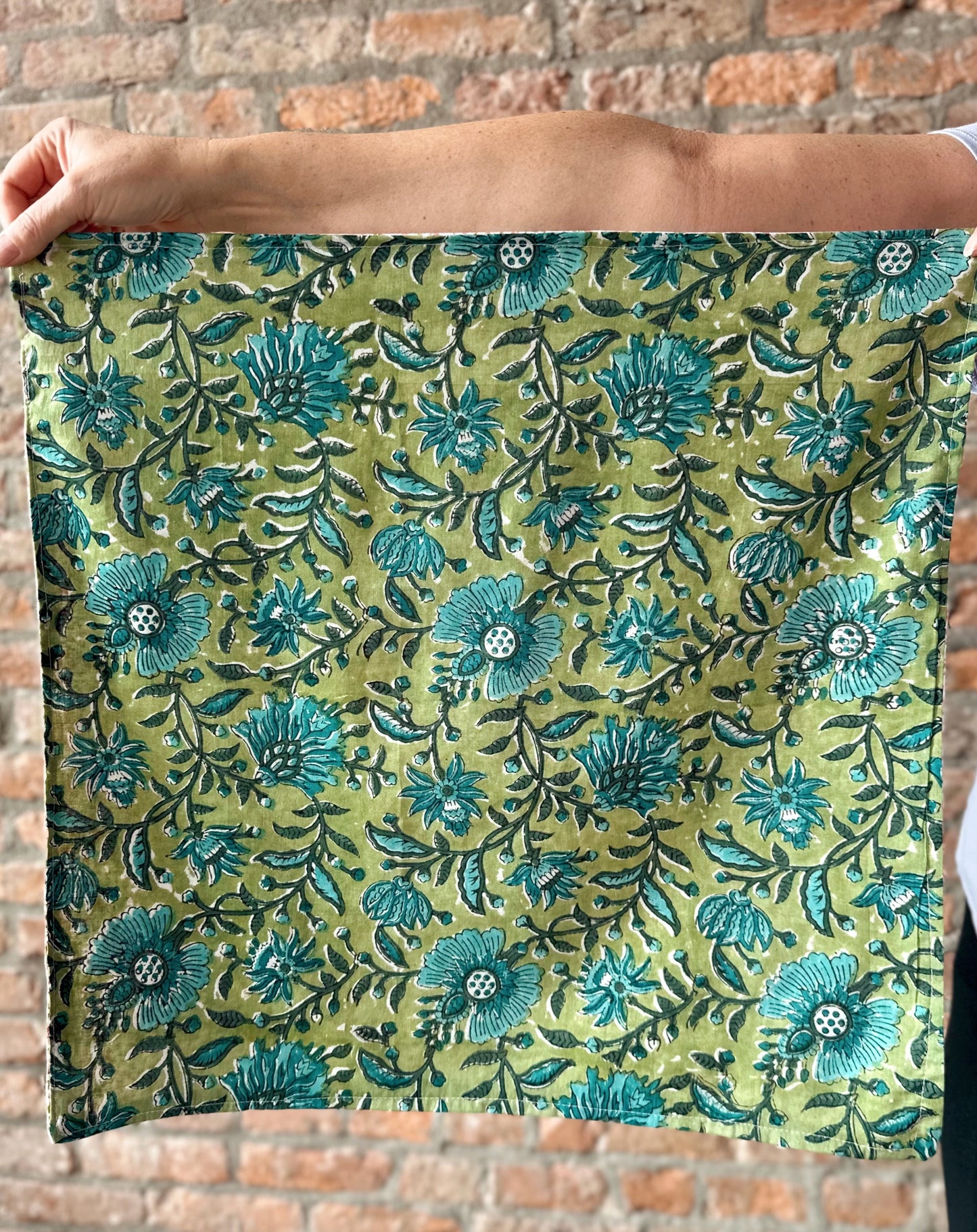 Reversible Sunday Bandana 04